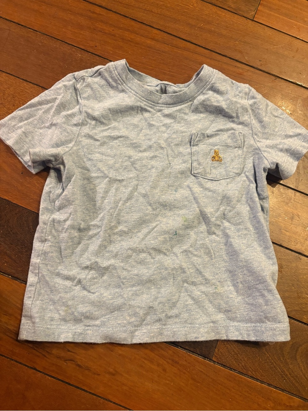 Toddlers GAP Light Blue Pocket Tee with Gold Bear Patch 4 yr old